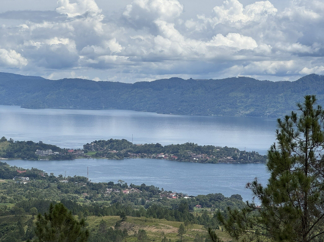 Toba Transporter-棉兰必去景点