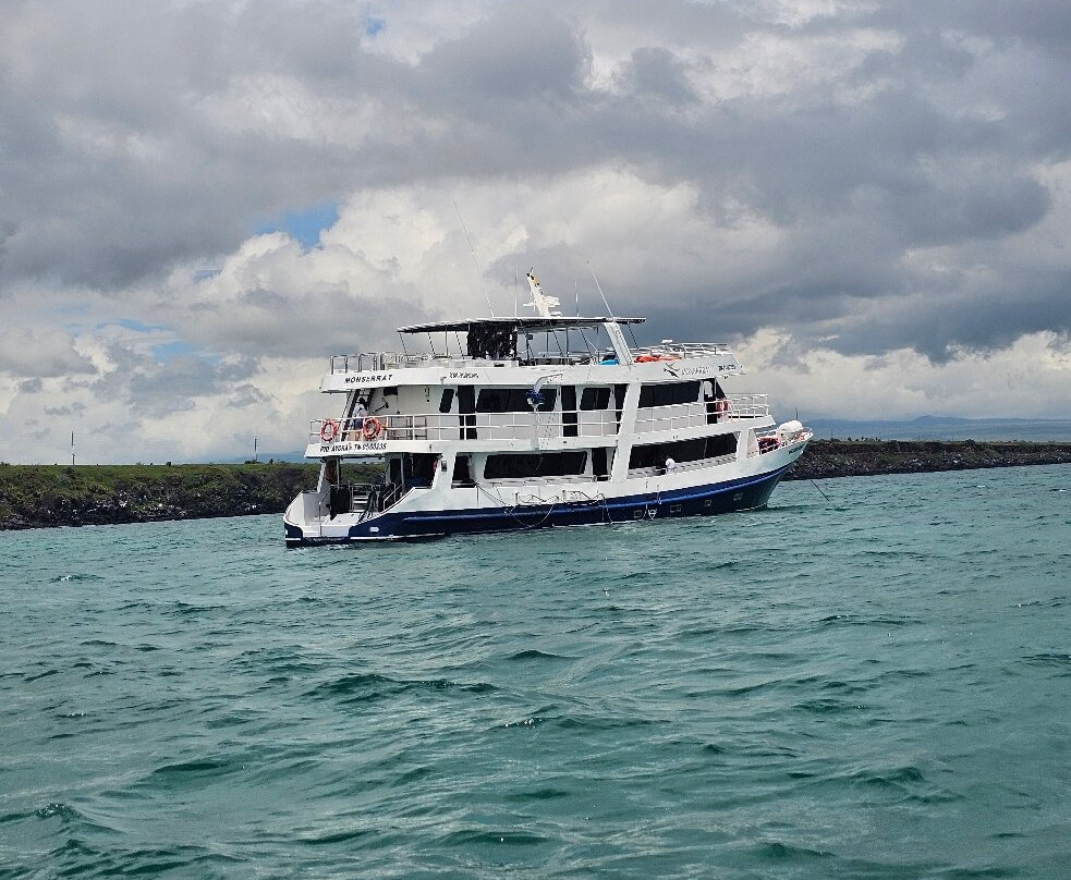 Monserrat Galapagos Cruises-阿约拉港必去景点