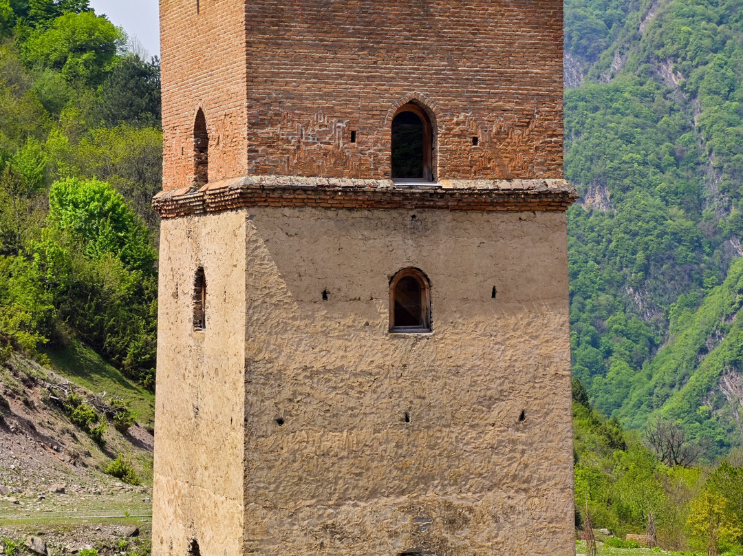 Sumug Gala Tower-Qakh必去景点
