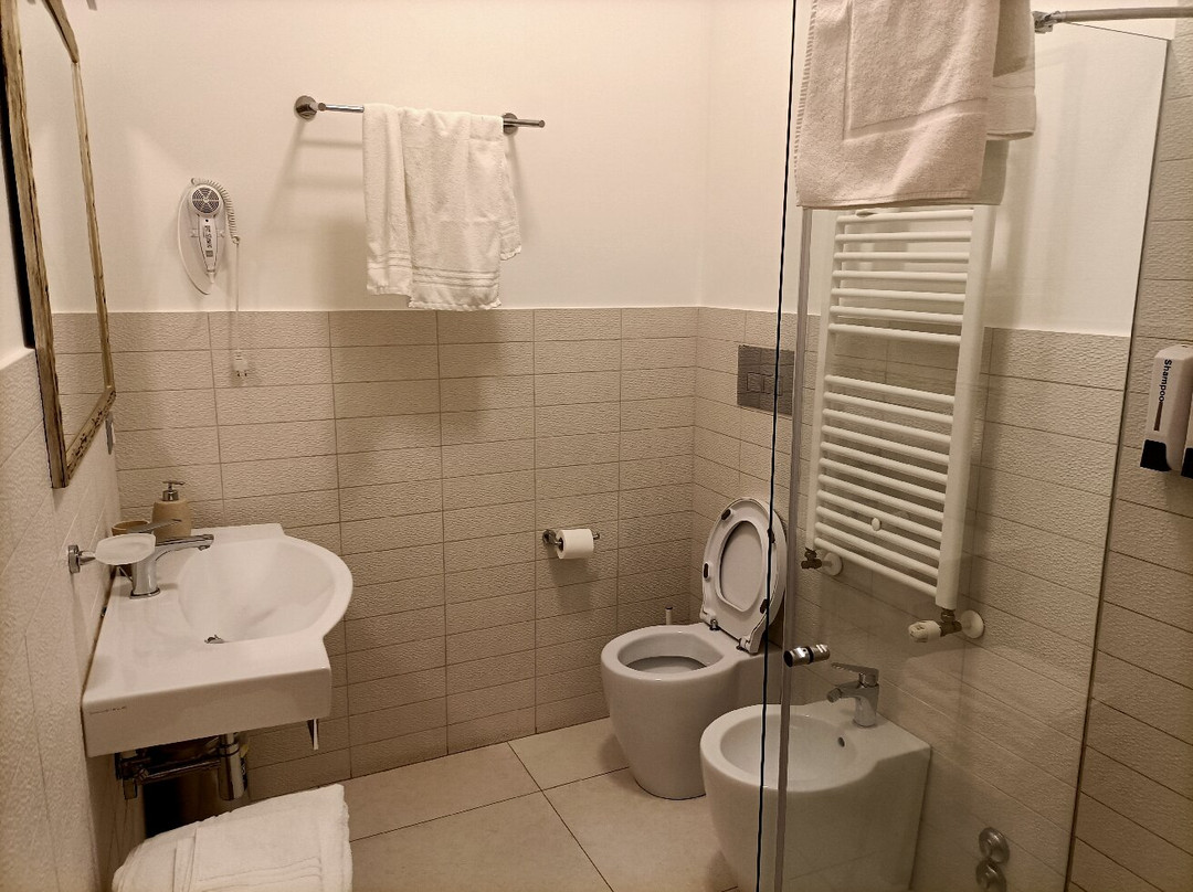 Il Gallo Con Gli Stivali主图