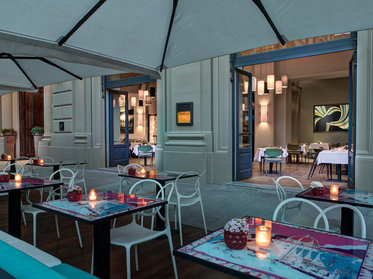 罗科福尔蒂酒店萨沃伊主图