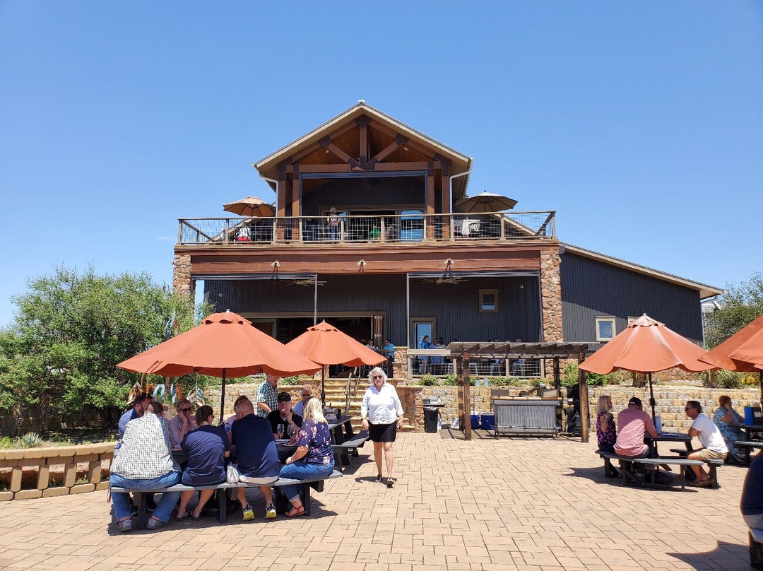 Torr Na Lochs Vineyard & Winery-Burnet必去景点