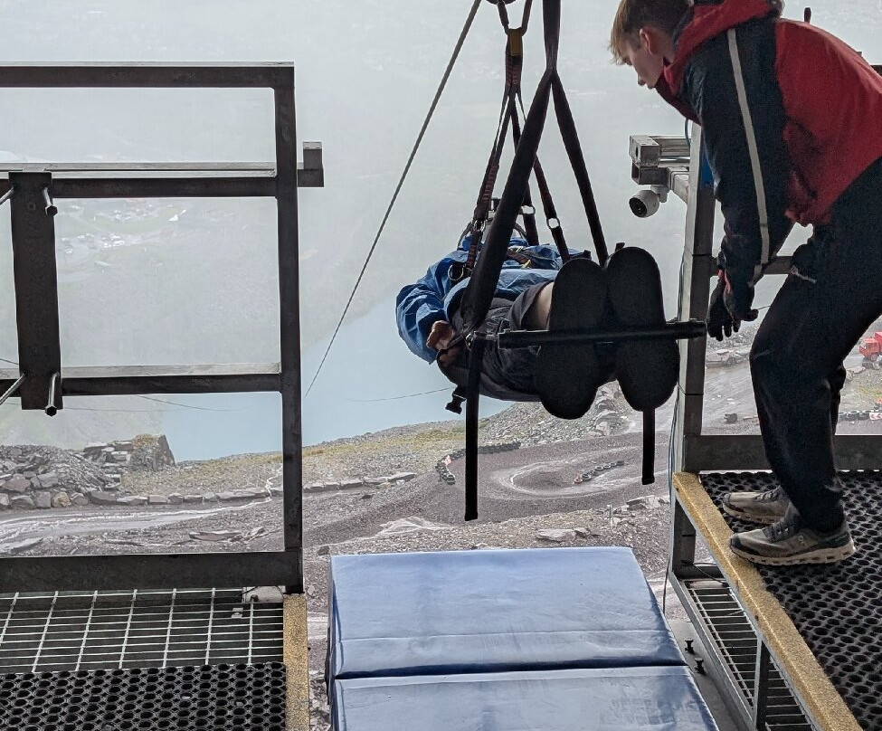 Zip World Penrhyn Quarry景点图片