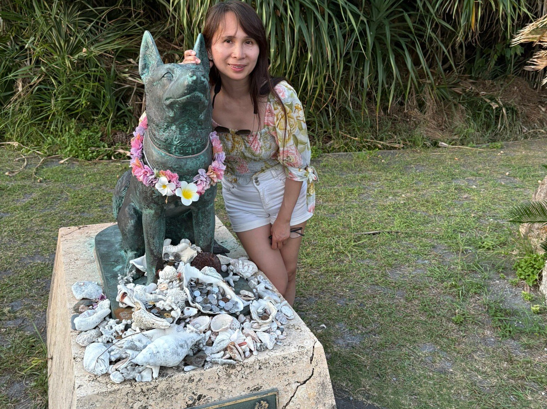 Statue of Maririn-座间味村必去景点