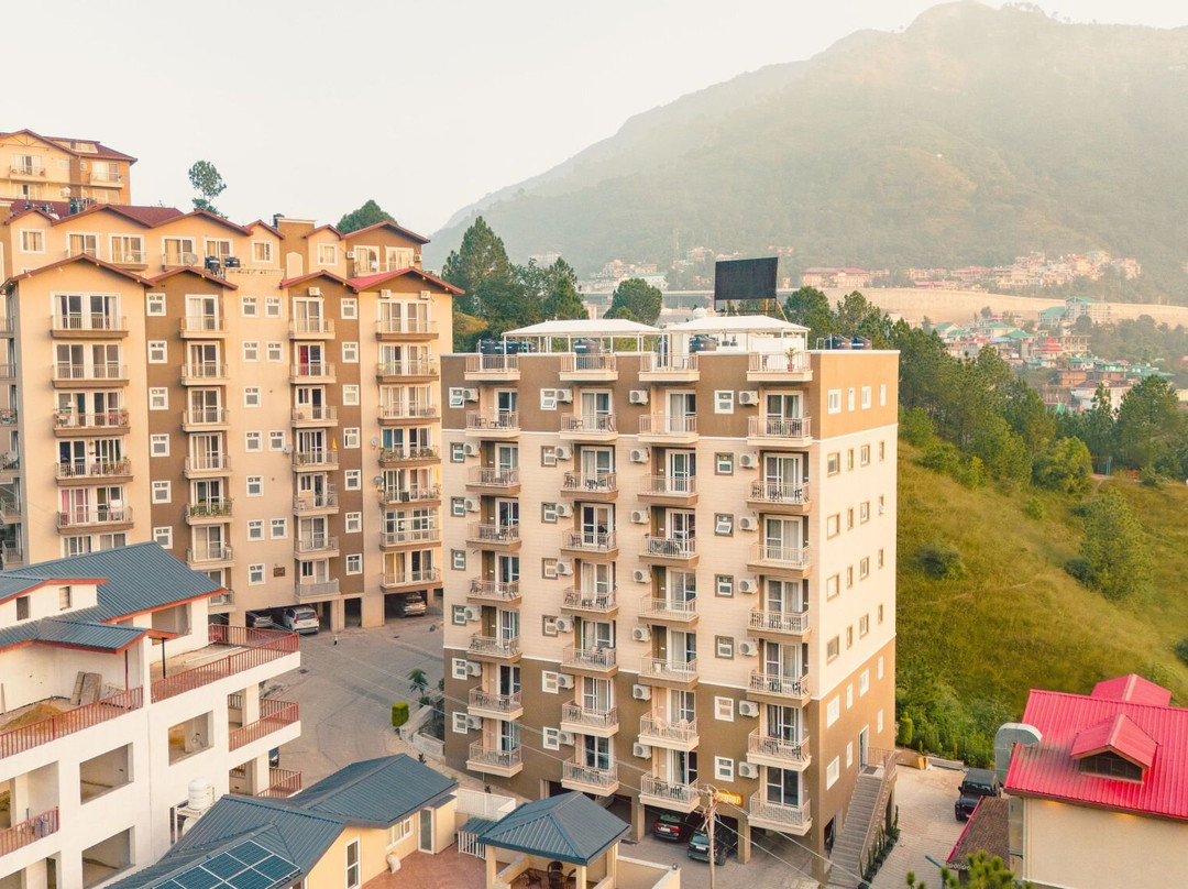 Montclair Ananta Elite Solan