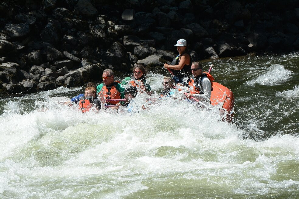 Cascade Raft & Kayak-Horseshoe Bend必去景点