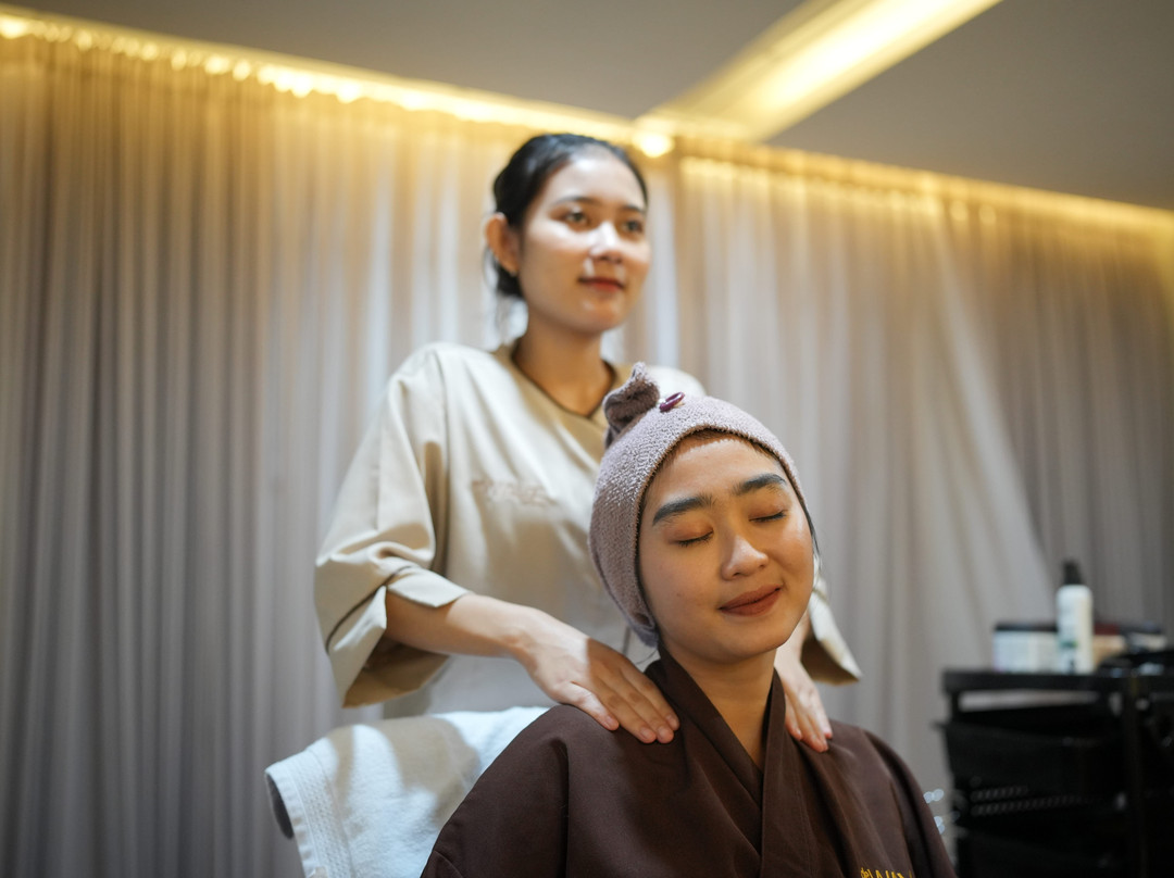 De Wave Spa Massage & Reflexology Langensari - Yogyakarta-Yogyakarta必去景点