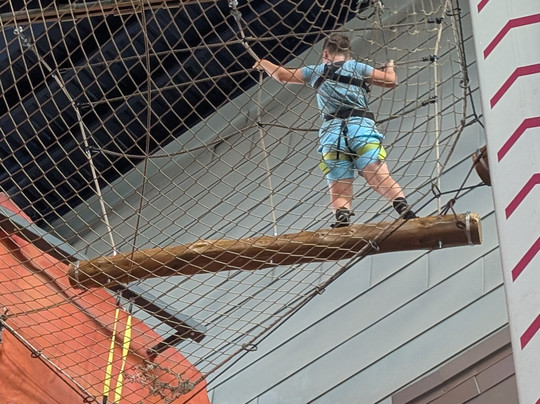 Climbzone-伦弗鲁必去景点