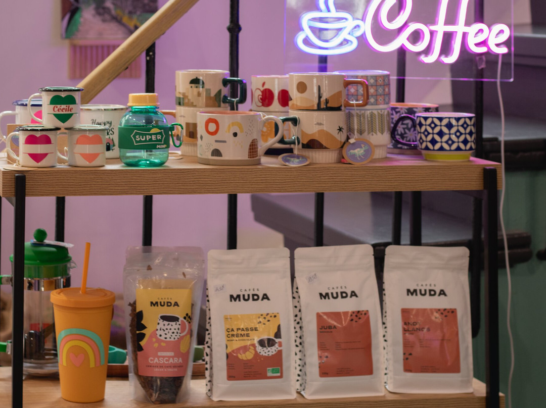 The Small Talk - Café & Concept Store
