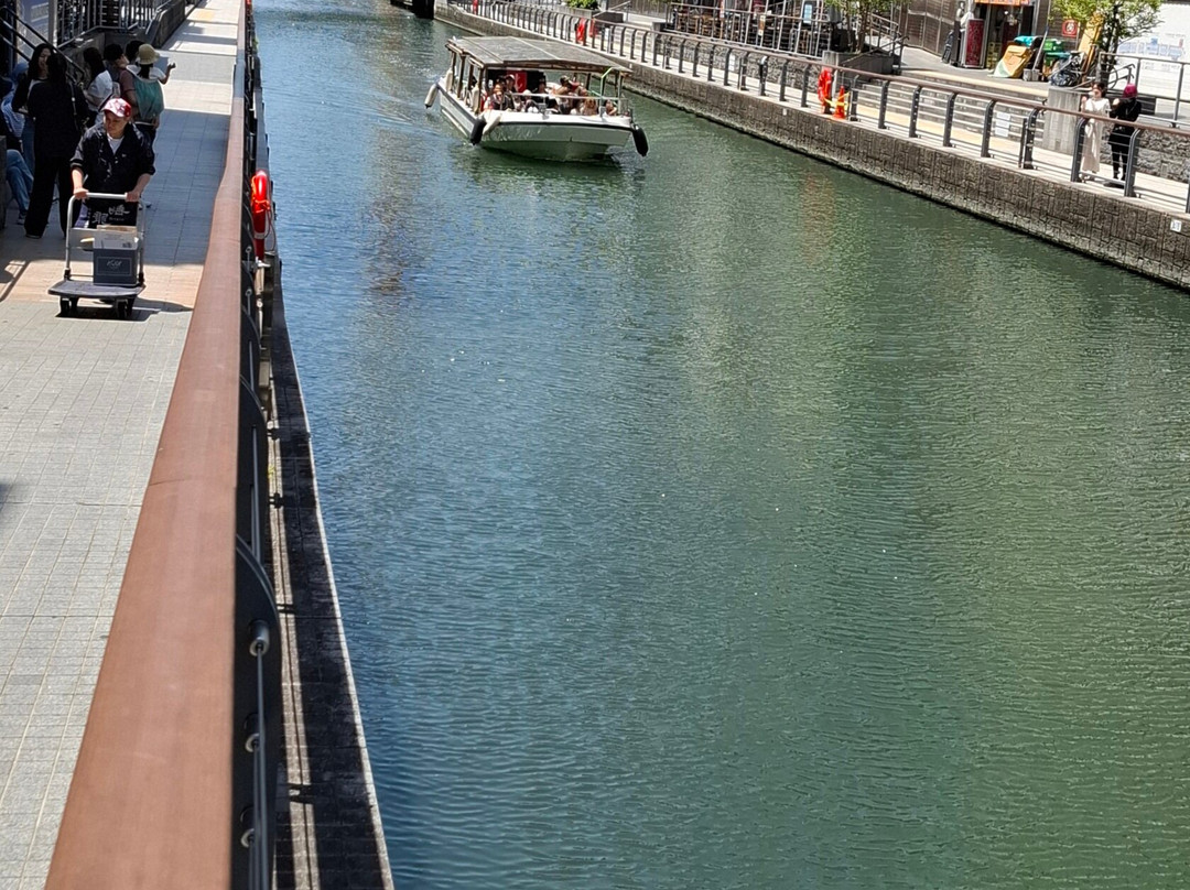 道顿堀河畔散步路-Dotombori必去景点