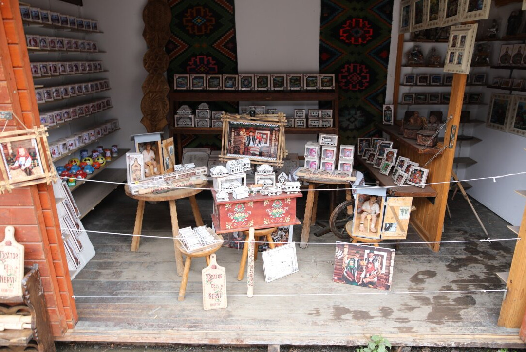 Odaia Bunicii Voroneț-Voronet必去景点