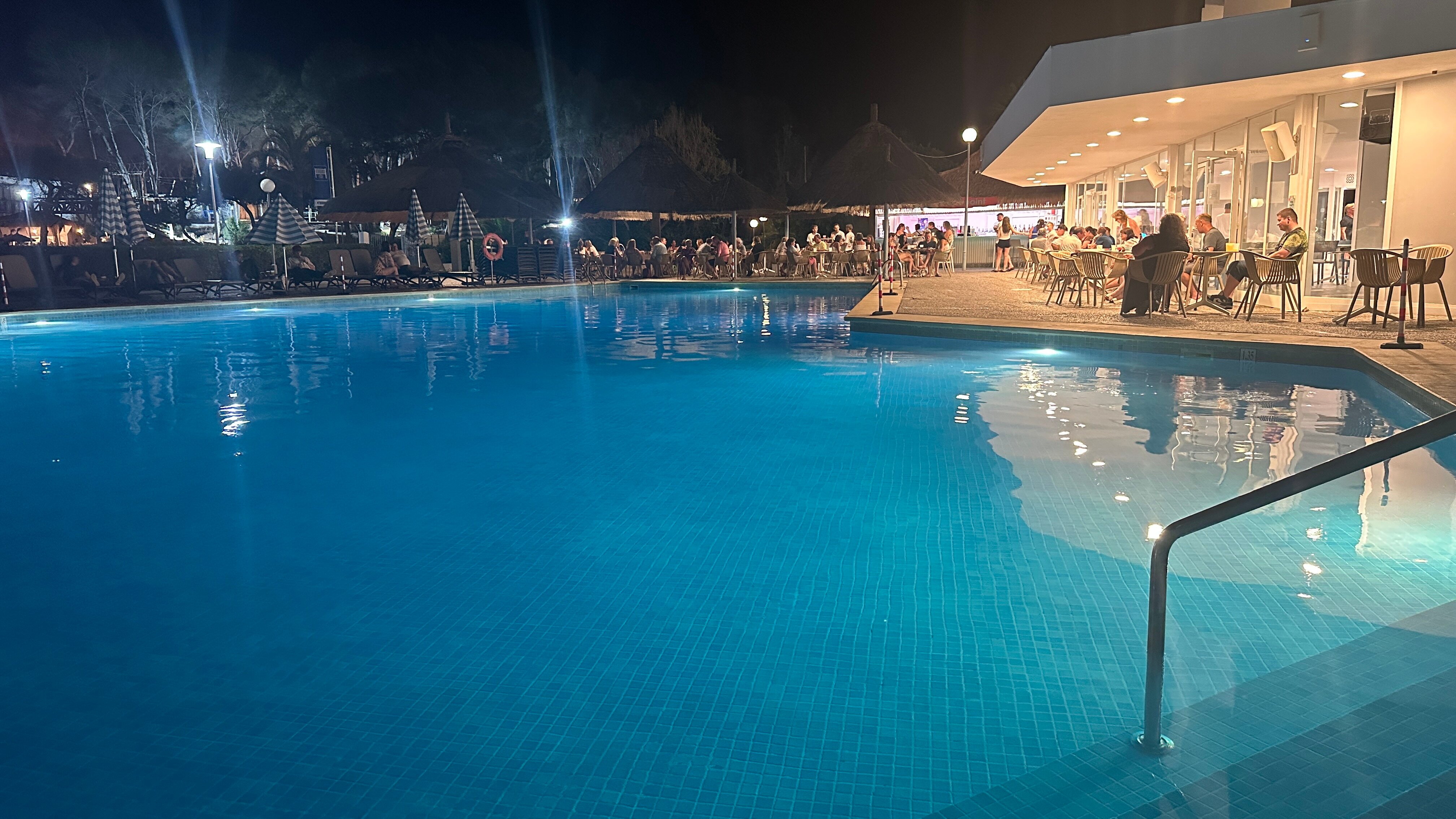 Hotel Vibra Beverly Playa-泳池