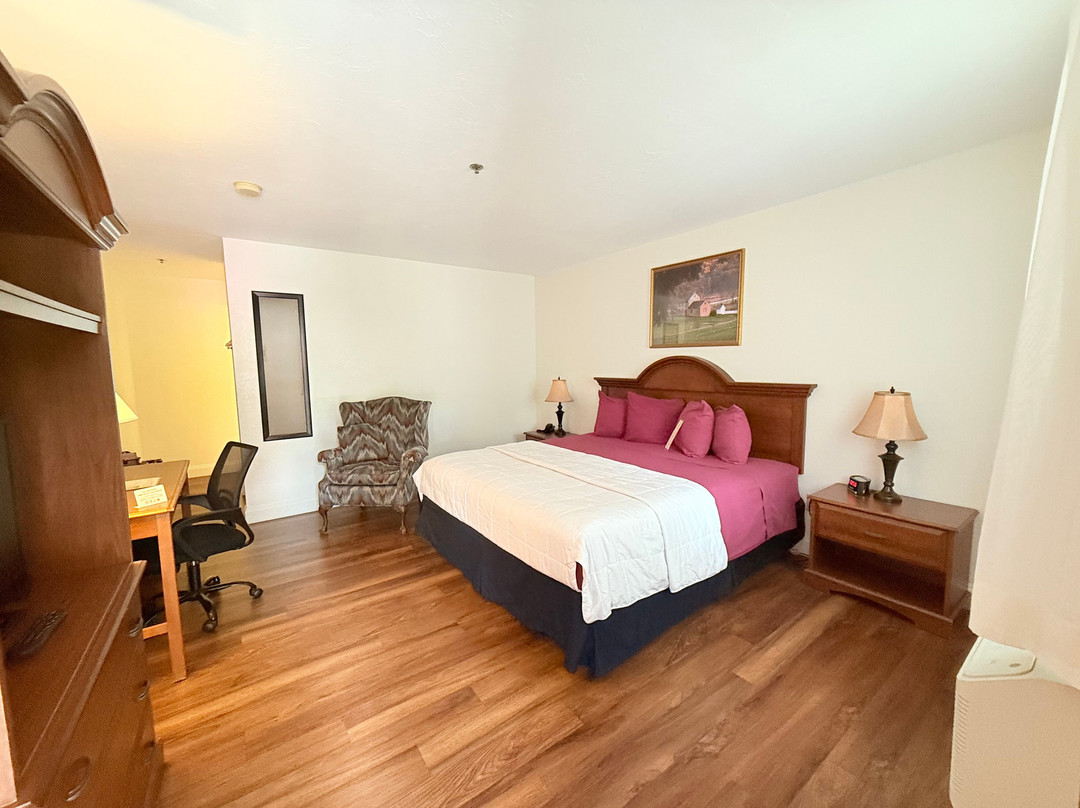 Inn At Cemetery Hill主图