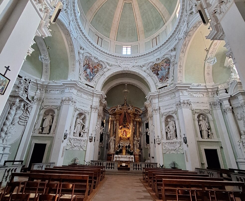 Santuario della Madonna di Belvedere-卡斯泰洛城必去景点