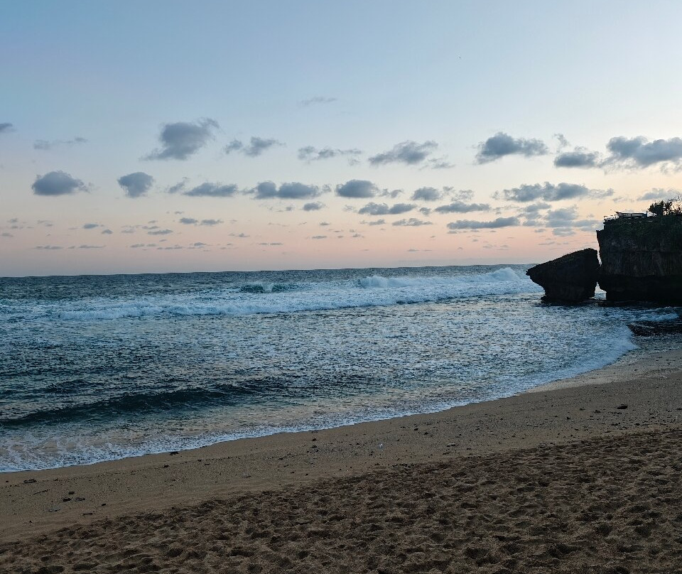 Drini Beach-基杜尔山必去景点