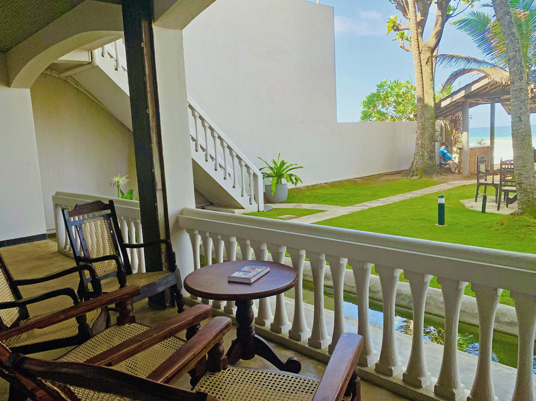 兰卡套房酒店主图