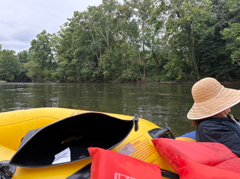 Downriver Canoe Company-Bentonville必去景点