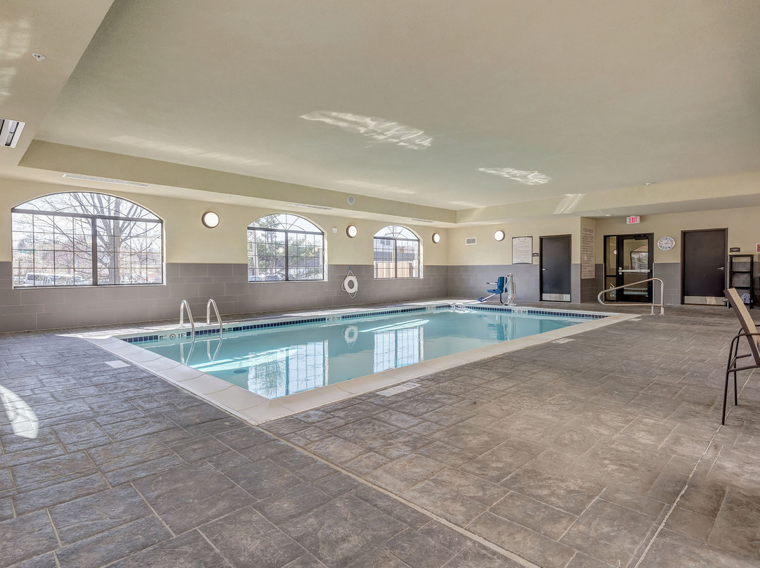 Staybridge Suites St Louis - Westport by IHG主图