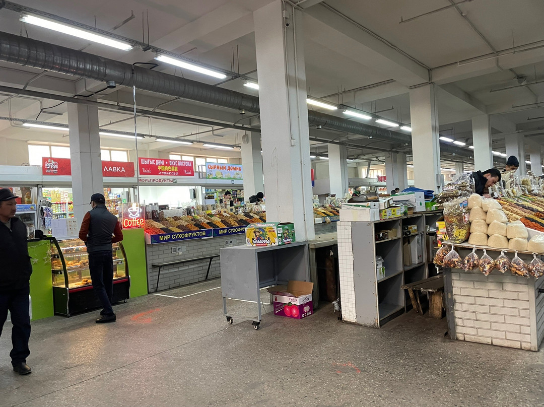 Zeleny Bazar-阿拉木图必去景点