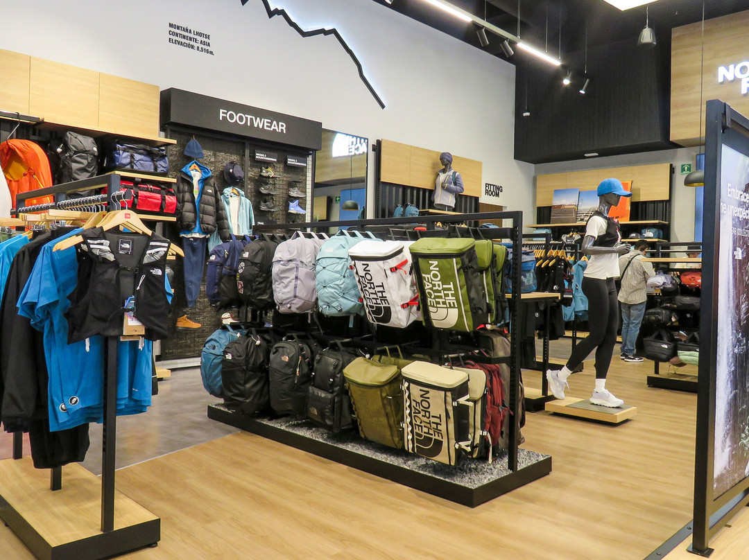 Centro Comercial Altaria-阿瓜斯卡达特斯必去景点