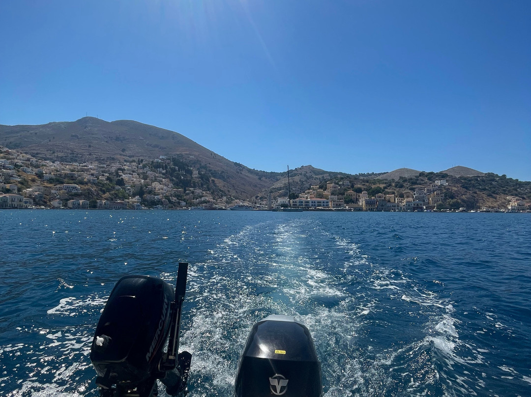 Symi Blue Water-Gialos必去景点