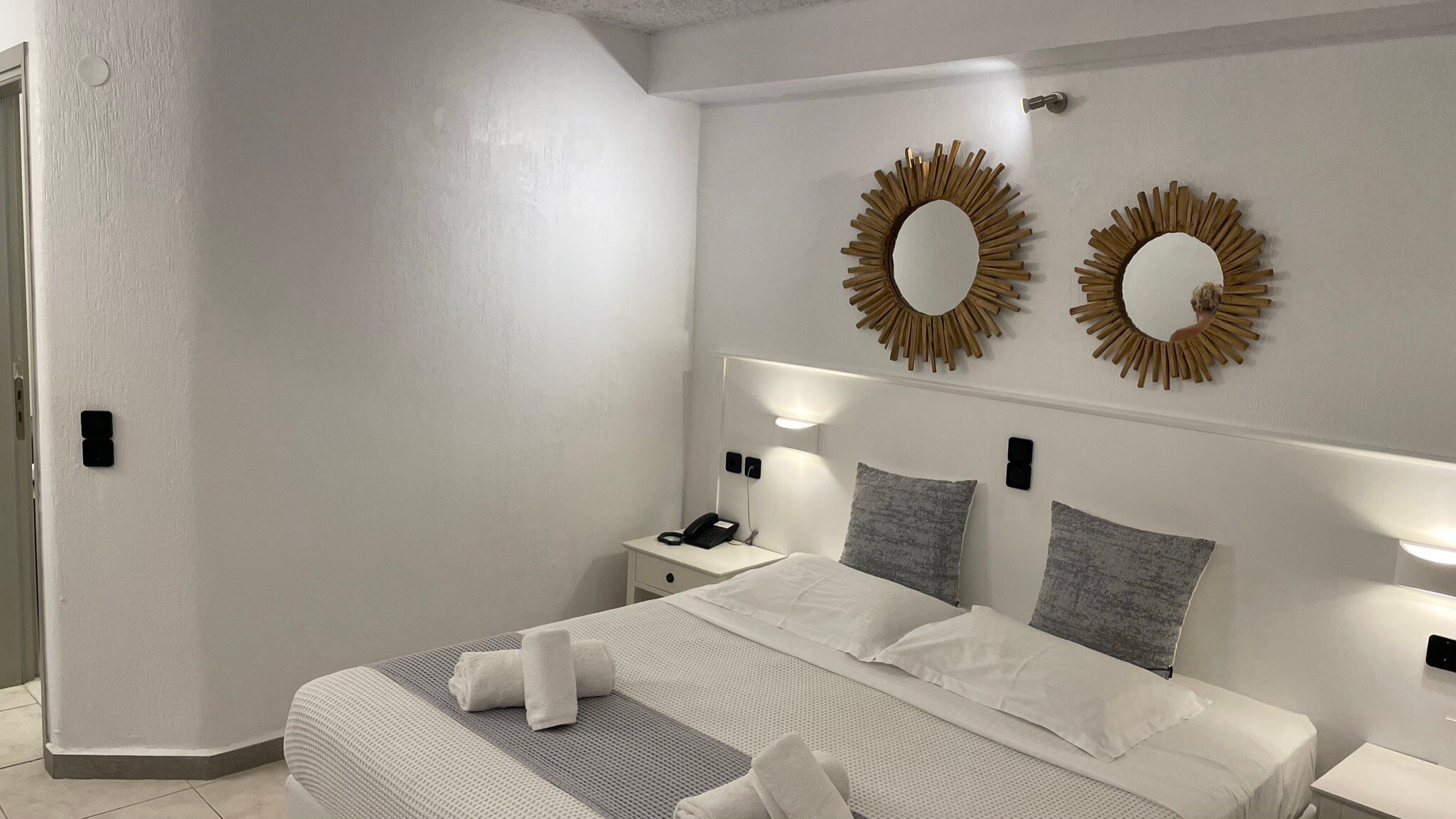 Sunset View Hotel-官方