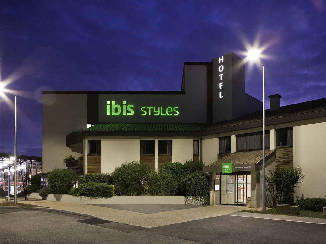 Vouille酒店住宿-ibis Styles Niort Poitou Charentes
