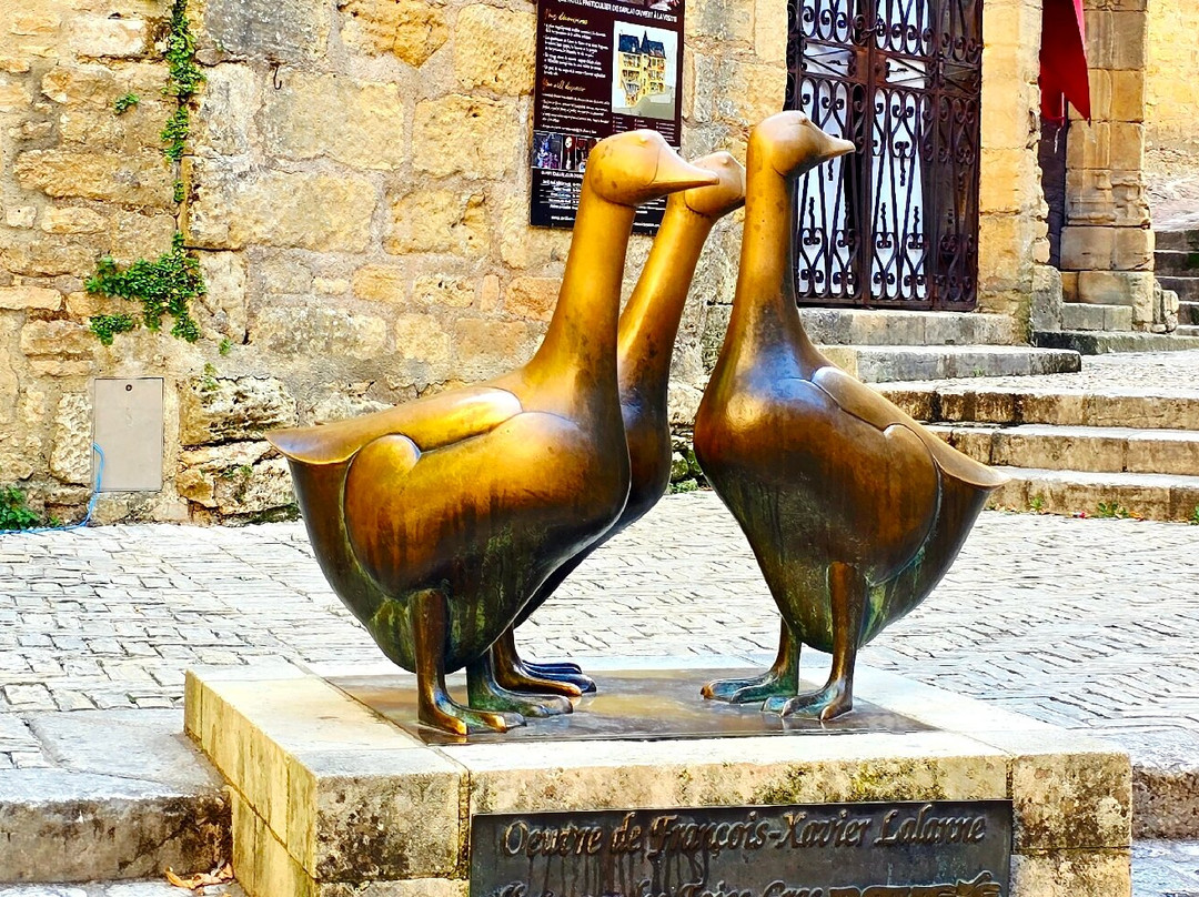 Sarlat Market-萨尔拉必去景点