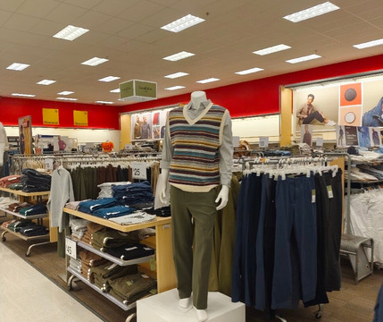 Target Store Grand-Prairie-S-大草原城必去景点