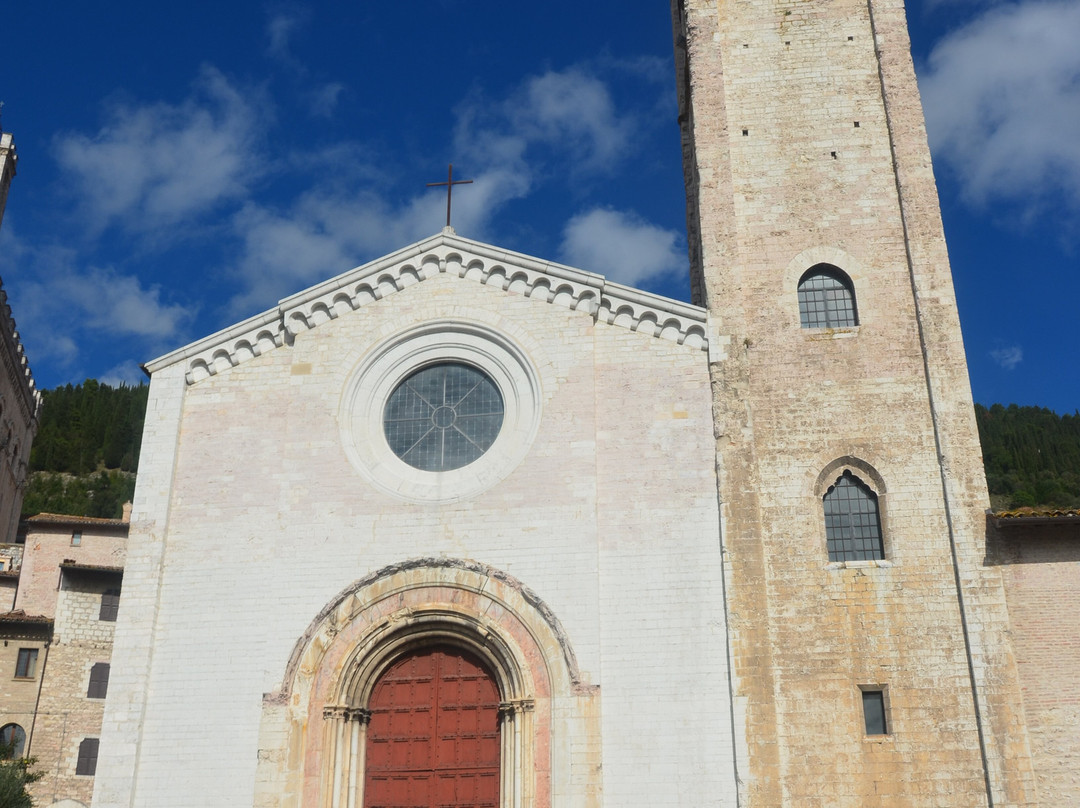 Chiesa Collegiata di San Giovanni Battista-古比奥必去景点