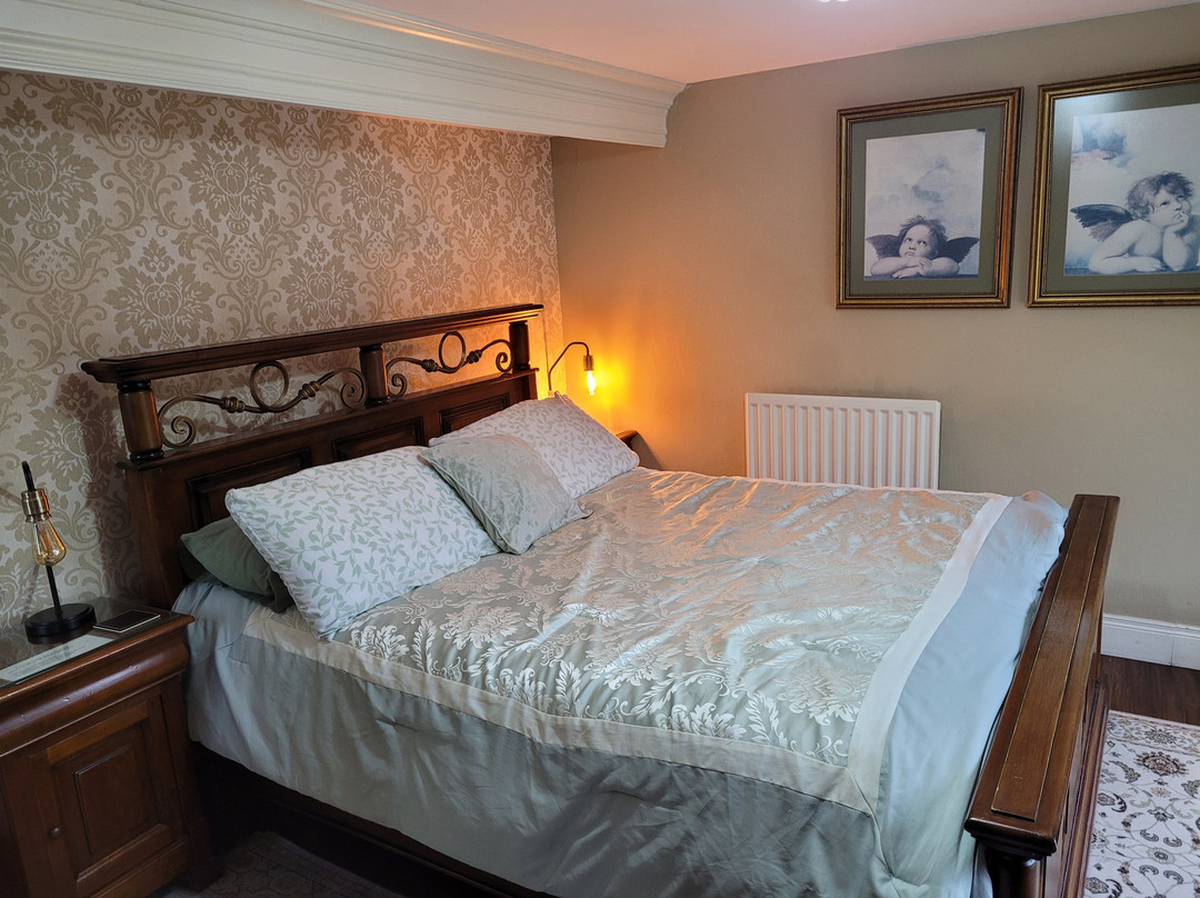 Riverside Lodge B & B主图