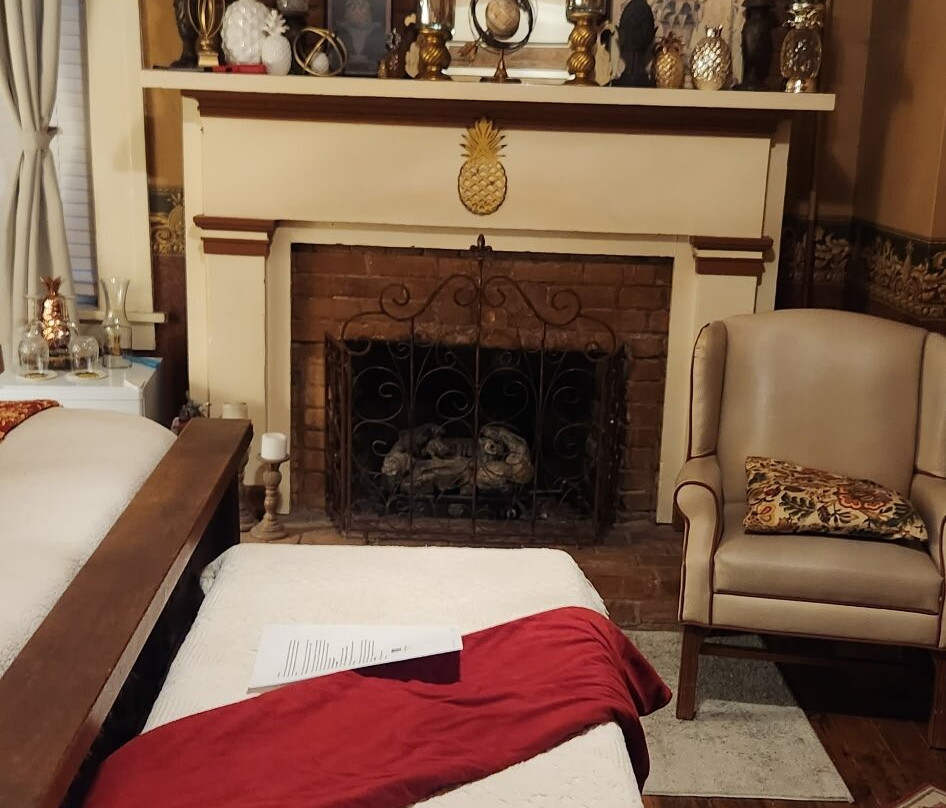 Hatchery House主图