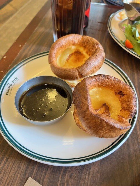 The Rising Sun Hotel主图