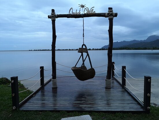 兰卡威泻湖海浪别墅度假村主图