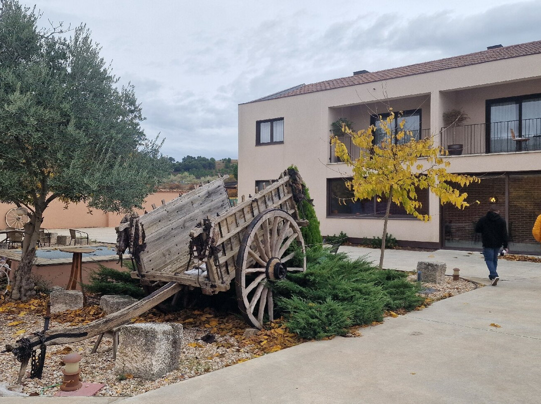 Bodega Sarmentero-Quintanilla de Arriba必去景点