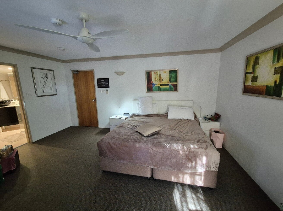 乌拉杜拉客房楼主图