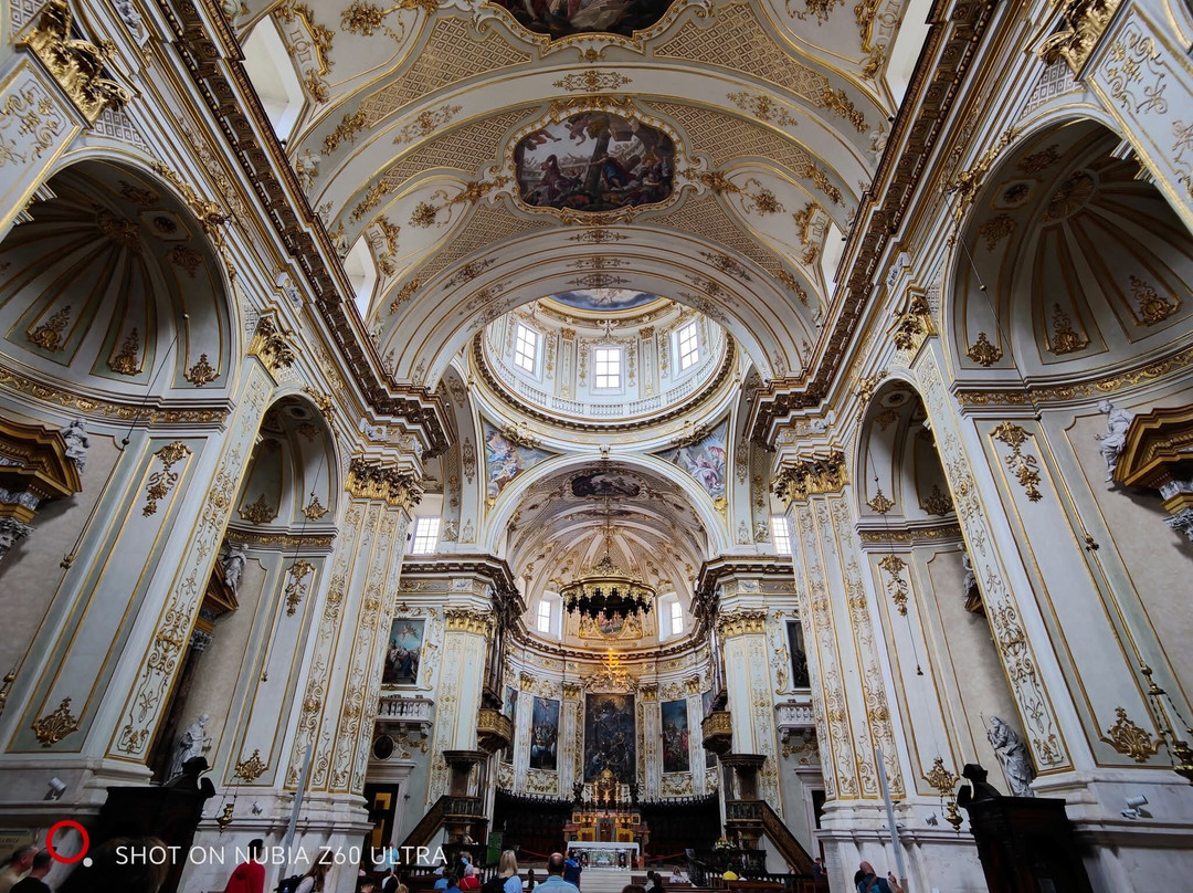 Cattedrale (Duomo) di Bergamo e Battistero-贝加莫必去景点