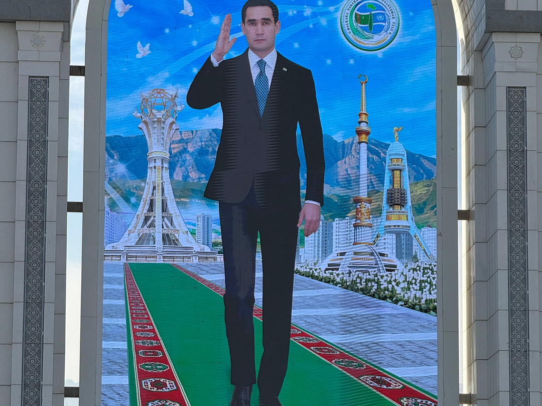 Koryo Tours-平壤必去景点