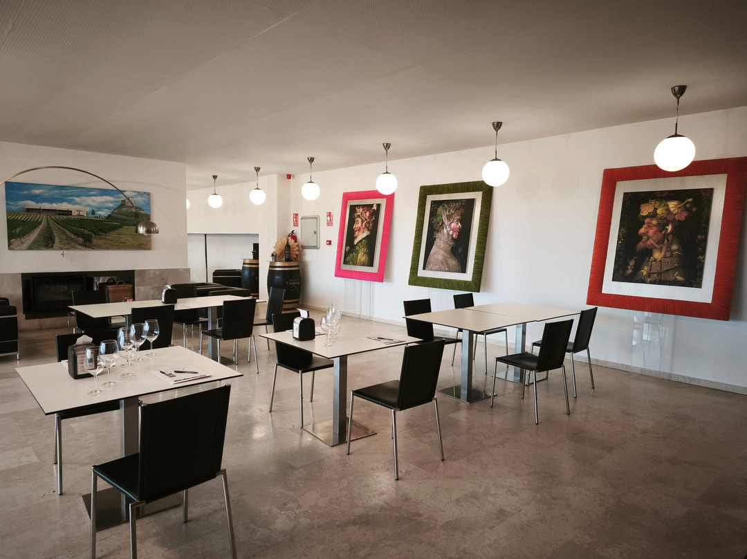 Bodegas Comenge-Curiel de Duero必去景点