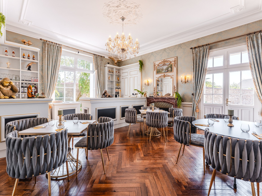 Restaurant Secret Défense