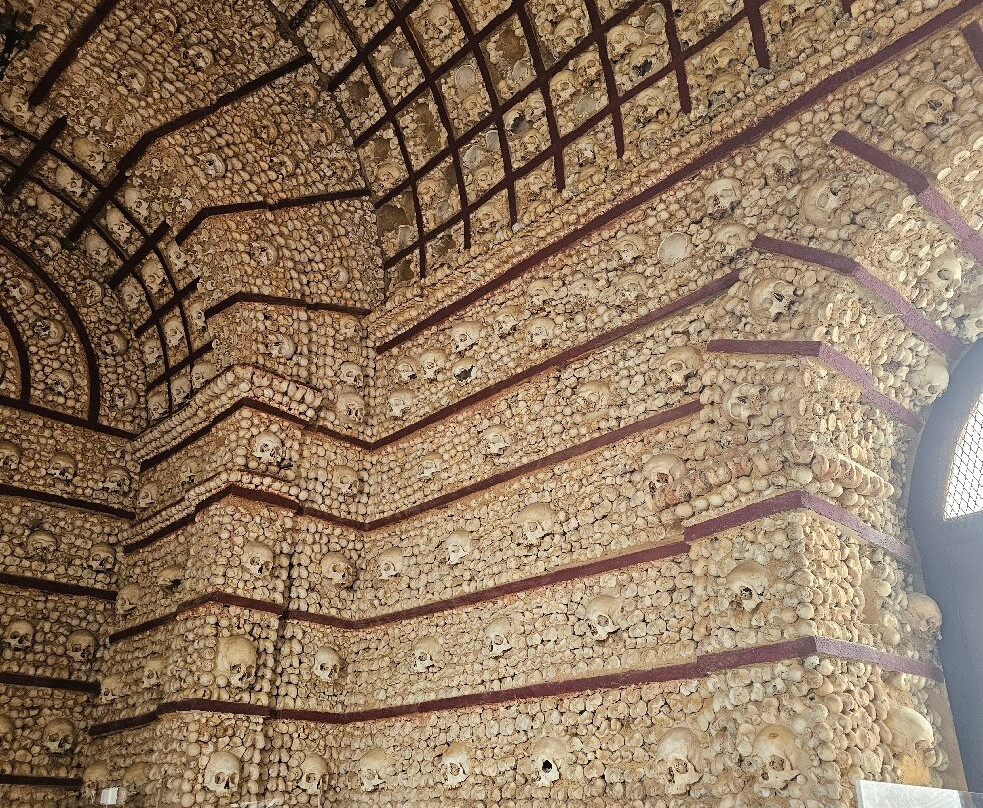 Capela dos Ossos-法罗必去景点