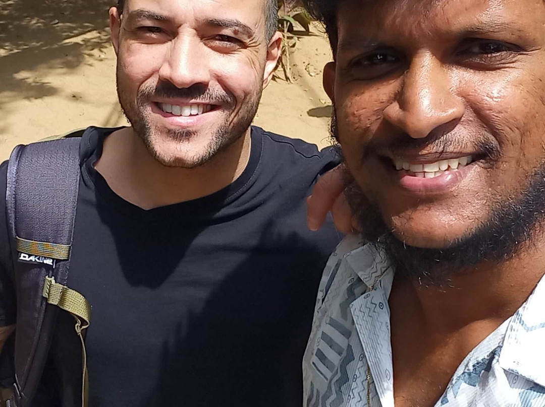 Pick Up Taxi Sri Lanka