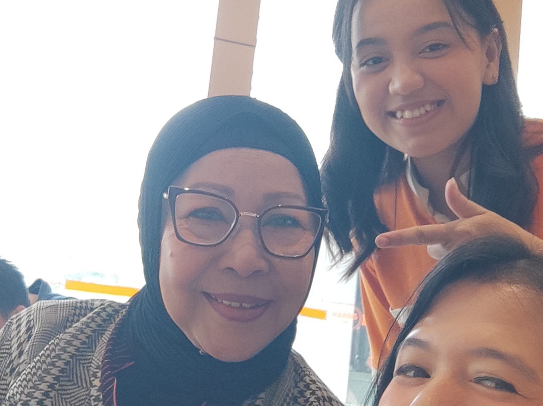 HARRIS Hotel & Conventions Bekasi主图