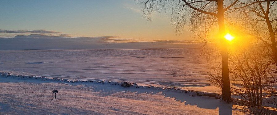 AmericInn Menominee Bayside by Wyndham-酒店景观