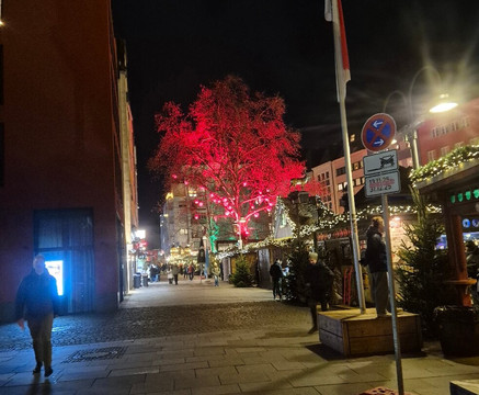 Alter Markt-科隆必去景点