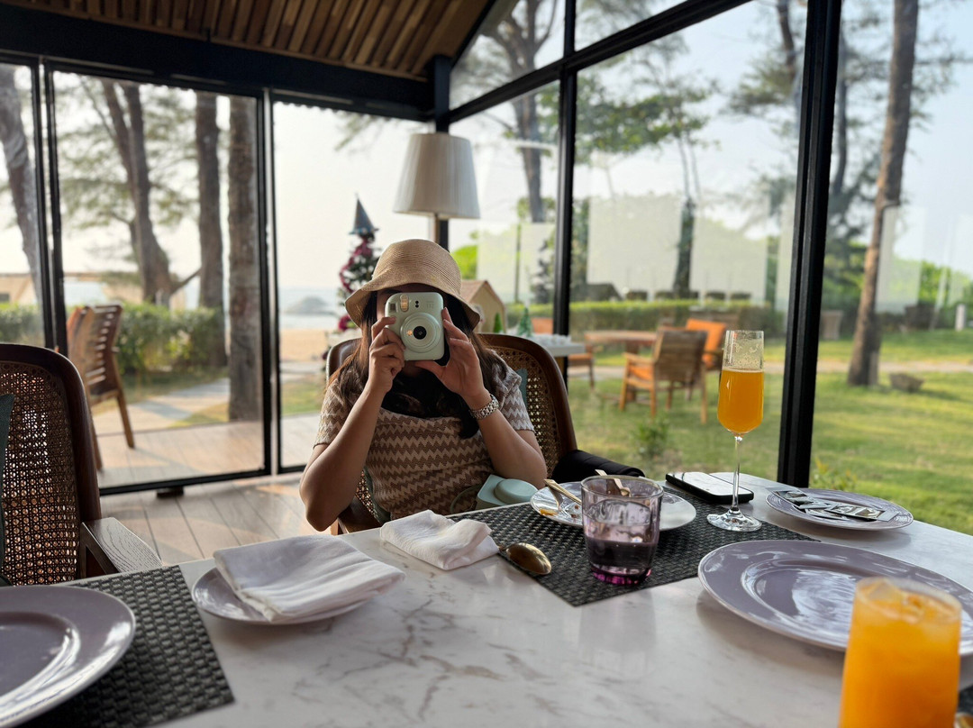 The Postcard On The Arabian Sea