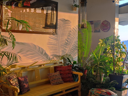 The Himaal, Bir主图