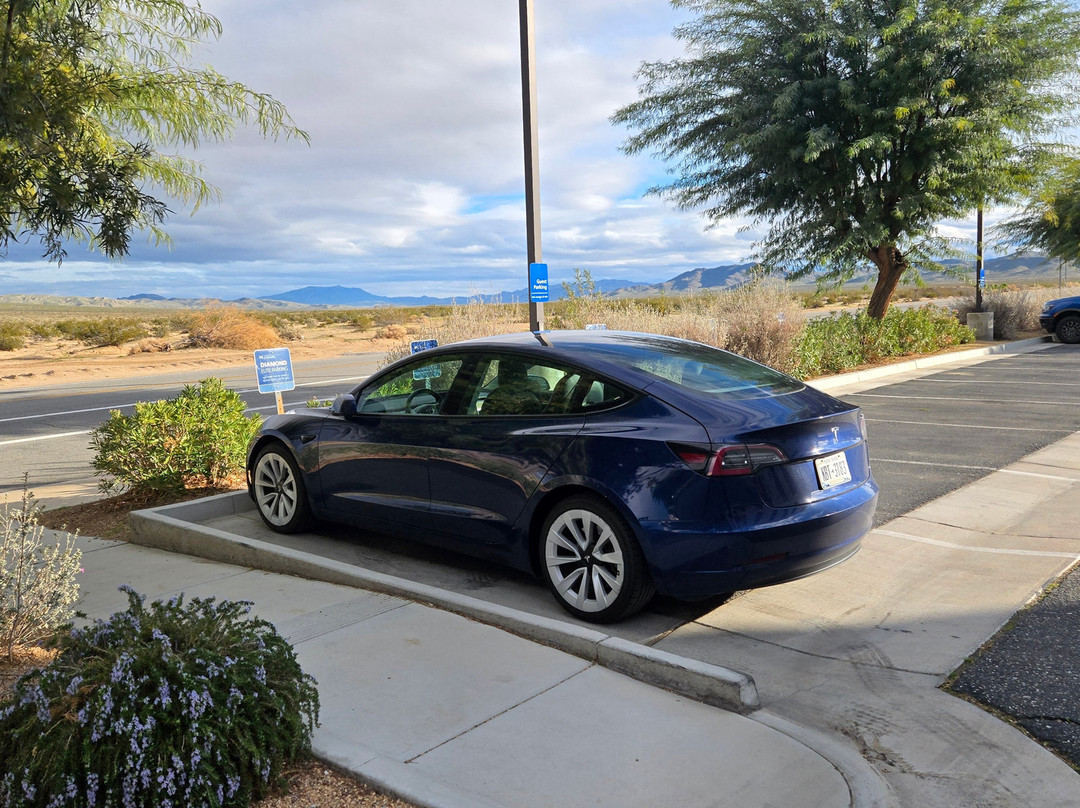 Hampton Inn & Suites Barstow主图