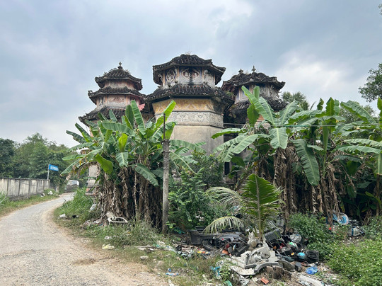 Tombeau de M. Ham Huynh Ky