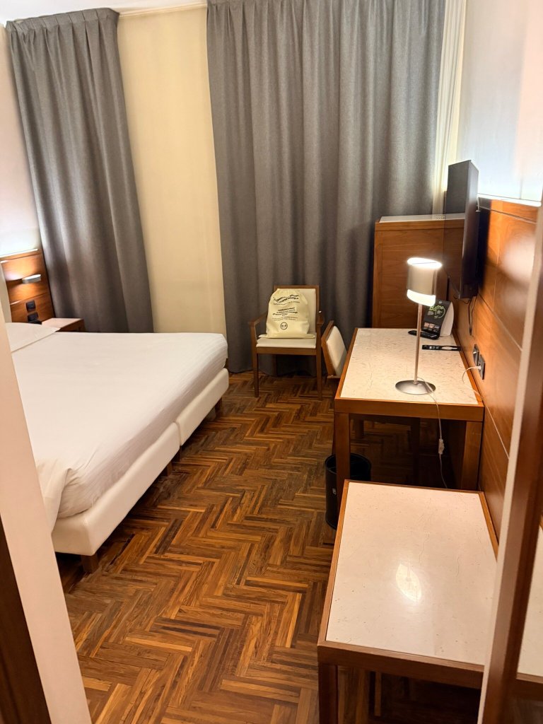 Hotel Habitat-官方